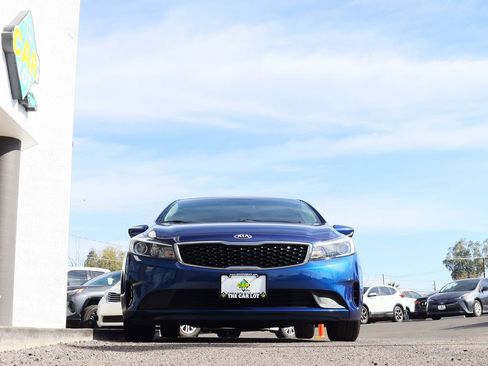 Used 2018 Kia Forte LX image 17