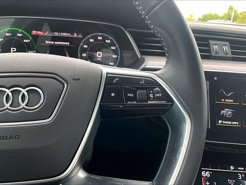 Used 2021 Audi e-tron Premium Plus AWD/4WD image 21