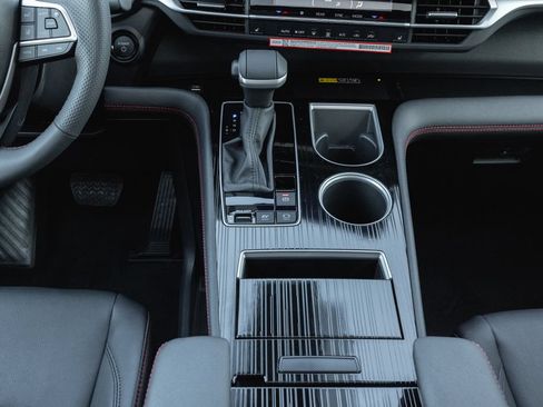New 2026 Toyota Sienna XSE AWD/4WD image 12