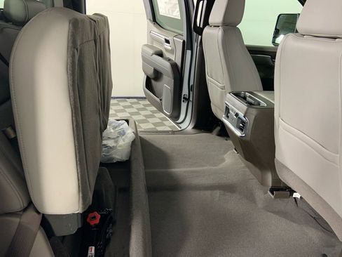 Used 2026 GMC Sierra 1500 SLT w/ SLT Premium Plus Package image 19