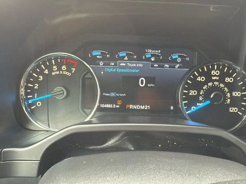 Used 2015 Ford F150 Platinum image 15