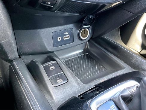 Used 2019 Nissan Rogue SL image 25