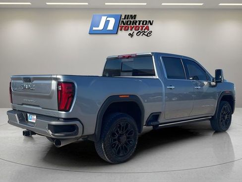 Used 2025 GMC Sierra 2500 Denali Ultimate AWD/4WD image 5
