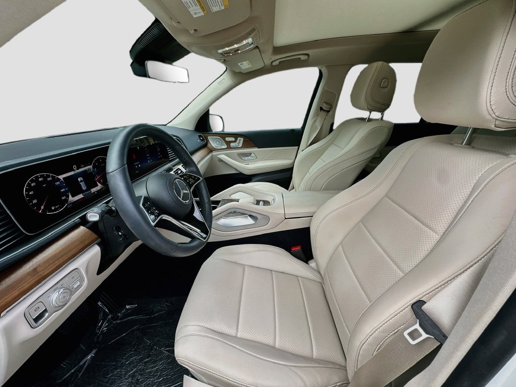 Certified 2026 Mercedes-Benz GLS 450 4MATIC image 22