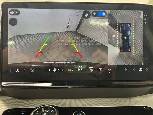 New 2025 Ford Expedition Active image 26