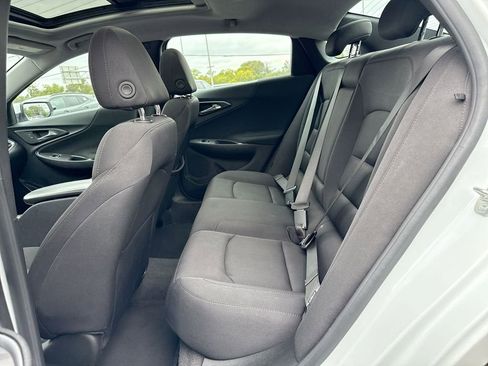 Certified 2024 Chevrolet Malibu LT image 22