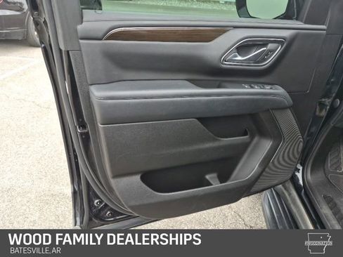 Used 2022 GMC Yukon XL SLE image 26