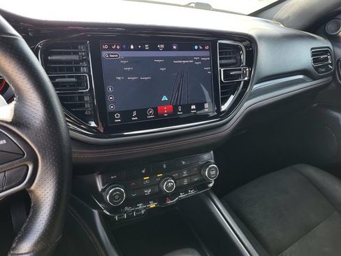 Used 2025 Dodge Durango GT AWD/4WD image 7