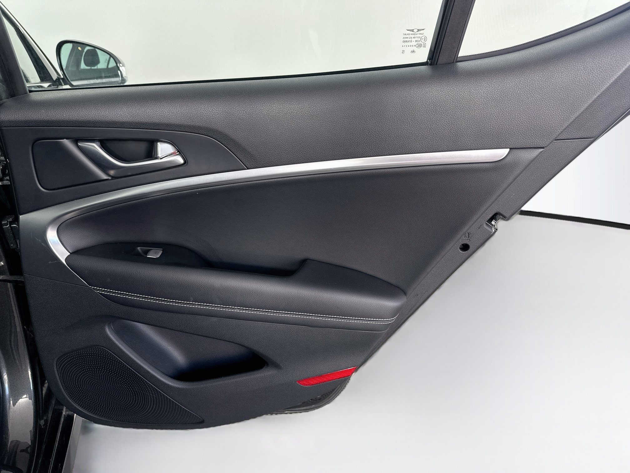 Used 2026 Genesis G70 2.5T RWD image 29