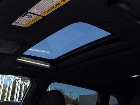 Used 2024 Honda CR-V Sport image 32