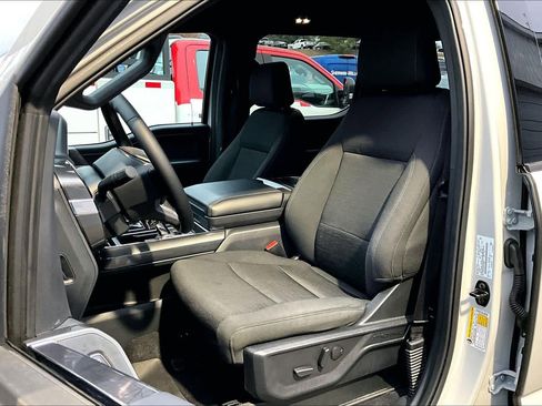 Used 2023 Ford F150 XLT w/ Equipment Group 302A High image 7