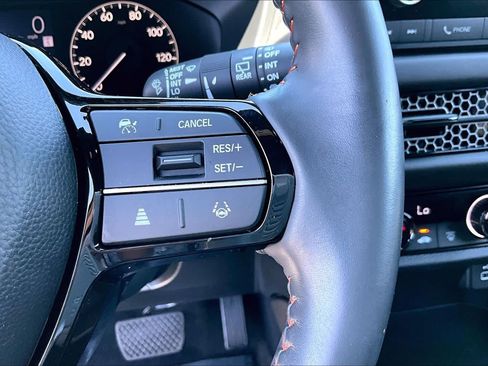 Used 2024 Honda HR-V Sport image 22