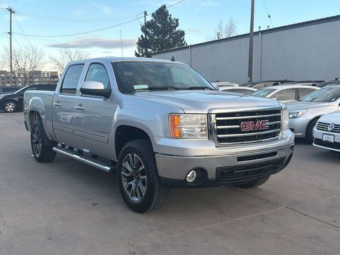 Used 2012 GMC Sierra 1500 SLT w/ SLT Convenience Package image 3