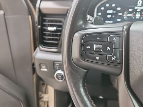 Used 2022 GMC Sierra 1500 AT4 w/ Technology Package AWD/4WD image 22