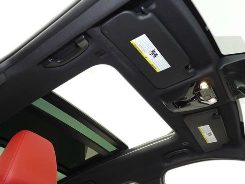 Used 2023 BMW X1 xDrive28i w/ Premium Package image 18