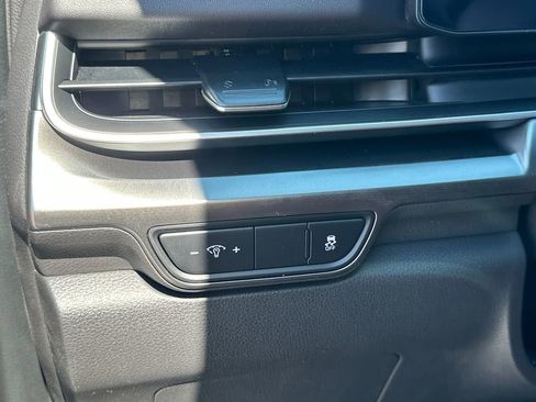 New 2026 Kia Carnival SX image 13