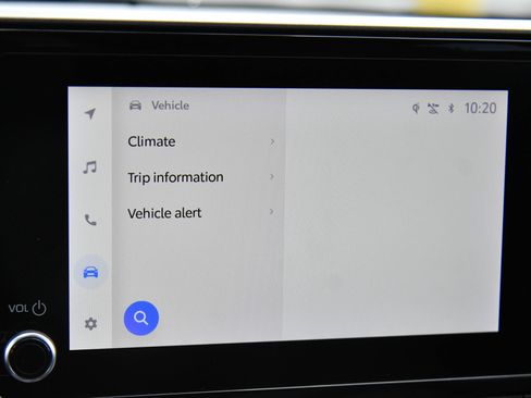 Used 2023 Toyota Highlander XLE image 22