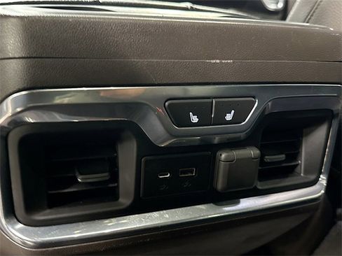 Used 2020 GMC Sierra 1500 Denali w/ Technology Package image 29