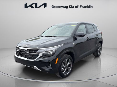 New 2026 Kia Seltos LX AWD/4WD image 3