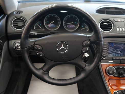 Used 2005 Mercedes-Benz SL 500 image 30
