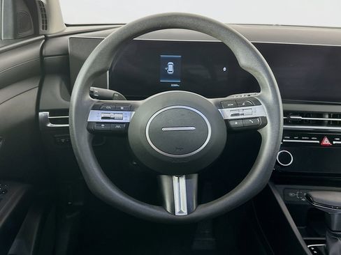 Used 2025 Hyundai Tucson SEL image 18