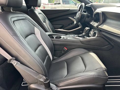 Used 2019 Chevrolet Camaro LT RWD image 14