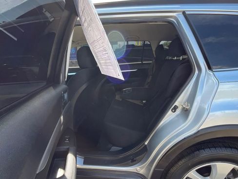Used 2014 Subaru Outback 2.5i Premium w/ Accessory Value Package (OYX) AWD/4WD image 19