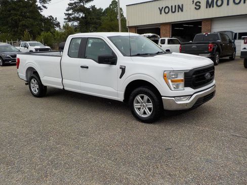 Used 2022 Ford F150 XL w/ Equipment Group 101A High RWD image 8