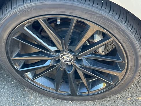 Used 2022 Toyota Camry XSE FWD image 22