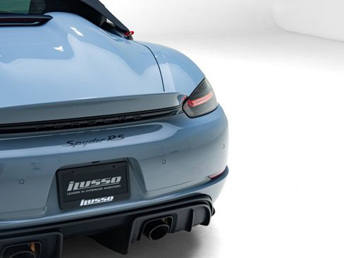 Used 2024 Porsche 718 Boxster Spyder RS RWD image 32