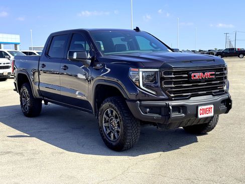 Used 2024 GMC Sierra 1500 AT4X image 5