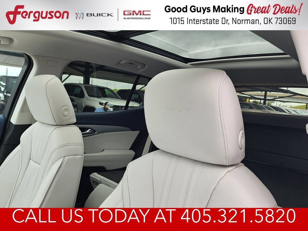 New 2026 Buick Envision Avenir AWD/4WD image 17