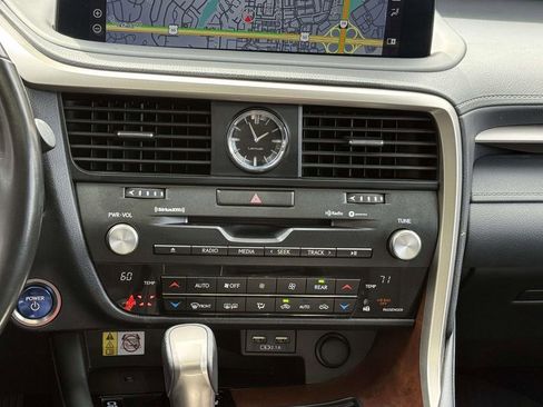 Used 2021 Lexus RX 450hL AWD w/ Premium Package image 18