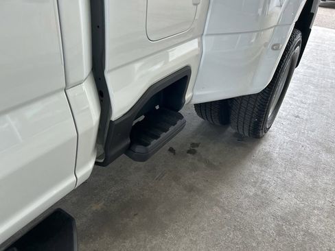 Used 2024 Ford F350 XL w/ 360-Degree Camera Package AWD/4WD image 17