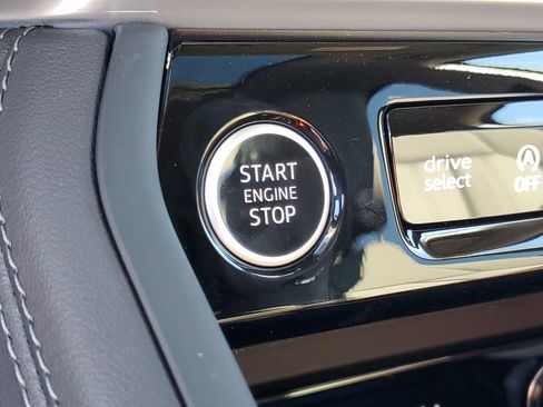 New 2025 Audi Q5 Premium Plus image 32