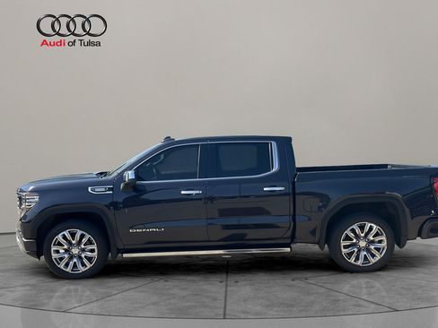 Used 2023 GMC Sierra 1500 Denali w/ Denali Reserve Package AWD/4WD image 4