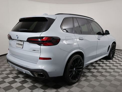 Used 2024 BMW X5 xDrive40i w/ M Sport Package image 2