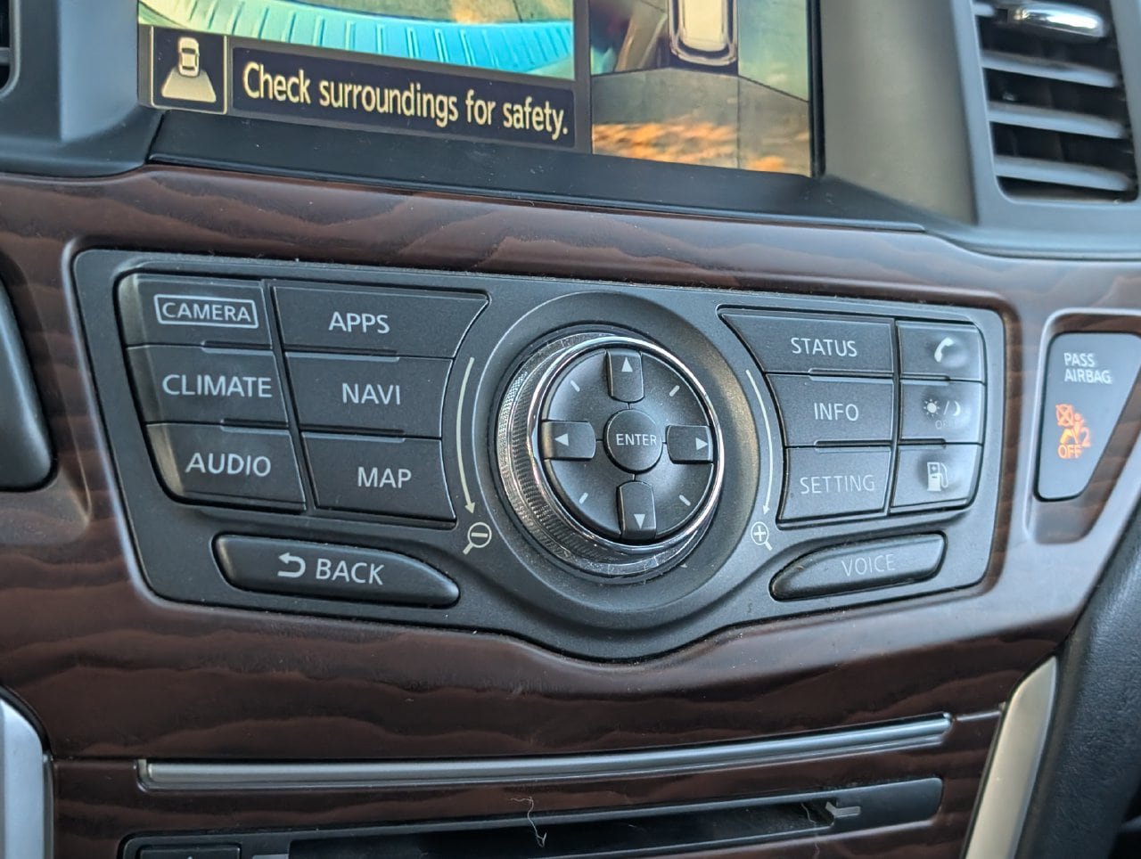 Used 2020 Nissan Pathfinder Platinum w/ Cargo Package FWD image 15