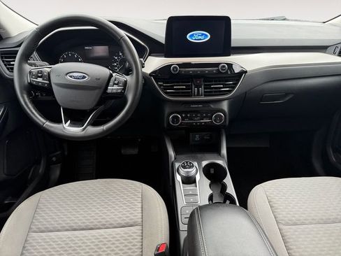 Used 2022 Ford Escape SE w/ SE Sport Appearance Package image 10