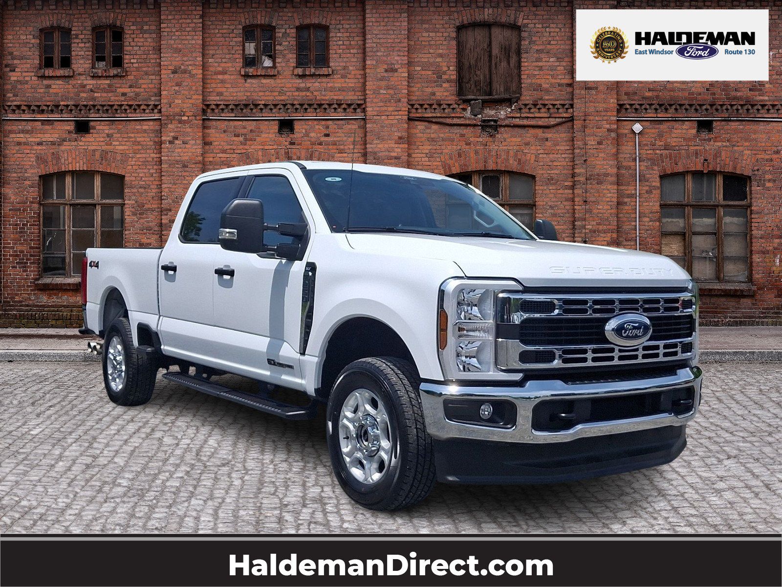 Certified 2025 Ford F250 XLT AWD/4WD image 1