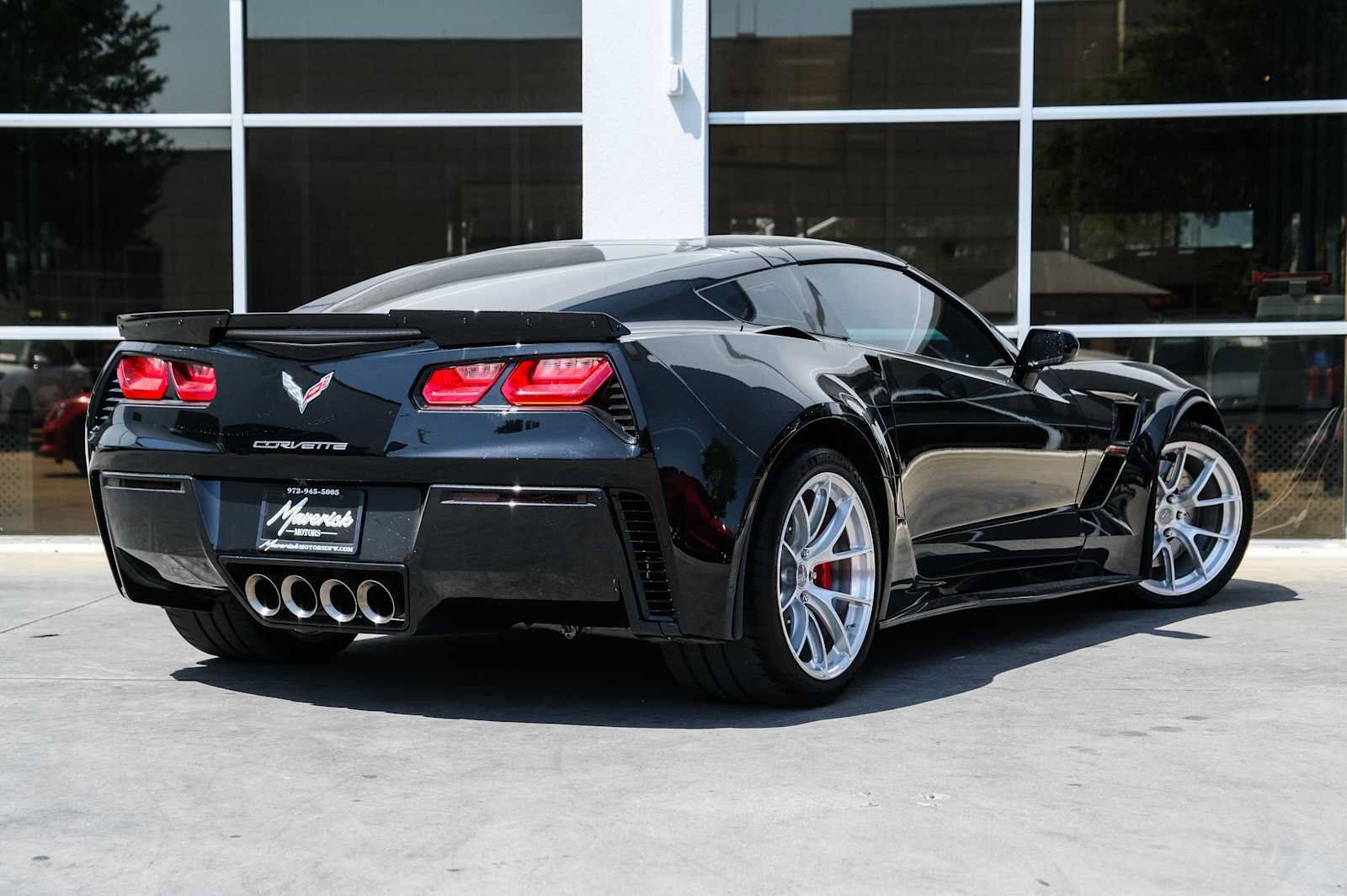 Used 2017 Chevrolet Corvette Grand Sport RWD image 10