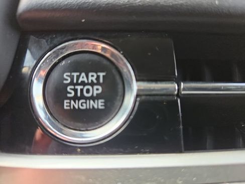 Used 2022 Mitsubishi Outlander ES AWD/4WD image 19