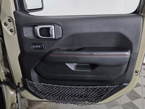 Used 2020 Jeep Gladiator Rubicon w/ Dual Top Group image 33