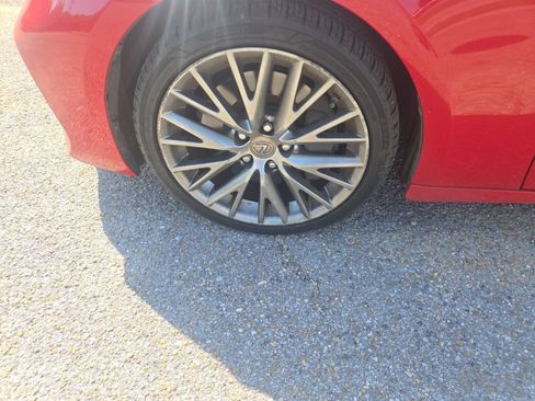 Used 2017 Lexus IS 200t RWD image 20