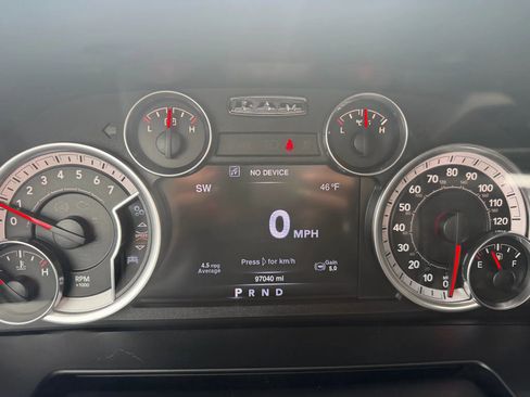 Used 2016 RAM 2500 Laramie w/ Convenience Group image 11