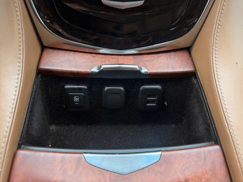Used 2015 Cadillac Escalade ESV Platinum AWD/4WD image 15
