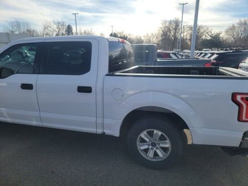 Used 2017 Ford F150 XLT image 3
