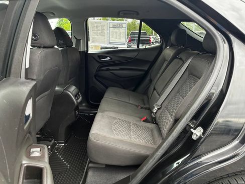 Used 2021 Chevrolet Equinox LT AWD/4WD image 29
