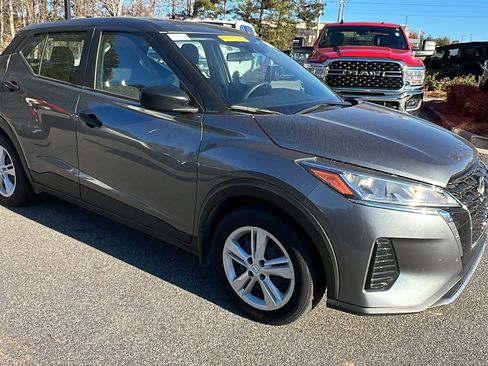 Used 2024 Nissan Kicks S image 5