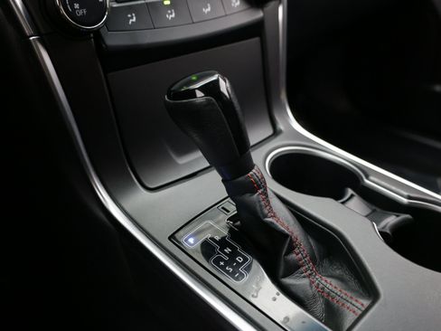 Used 2017 Toyota Camry SE FWD image 15